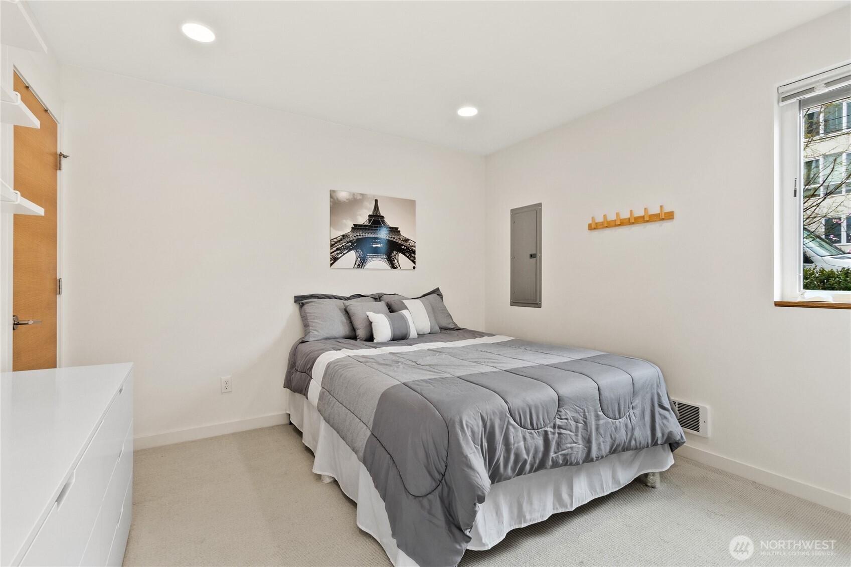 2011 NW 64th Street #B, Seattle, WA 98107