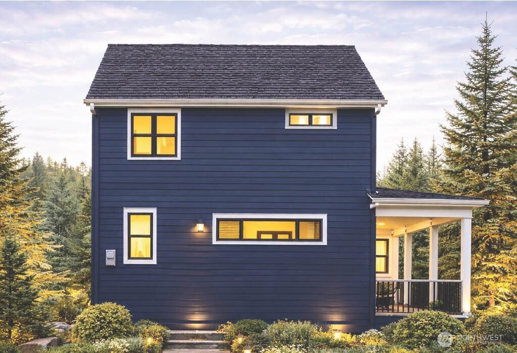 1324 St Paul Street , Bellingham, WA 98226