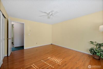7861 University Point Circle NE, Bremerton, WA 98311 - Photo 16