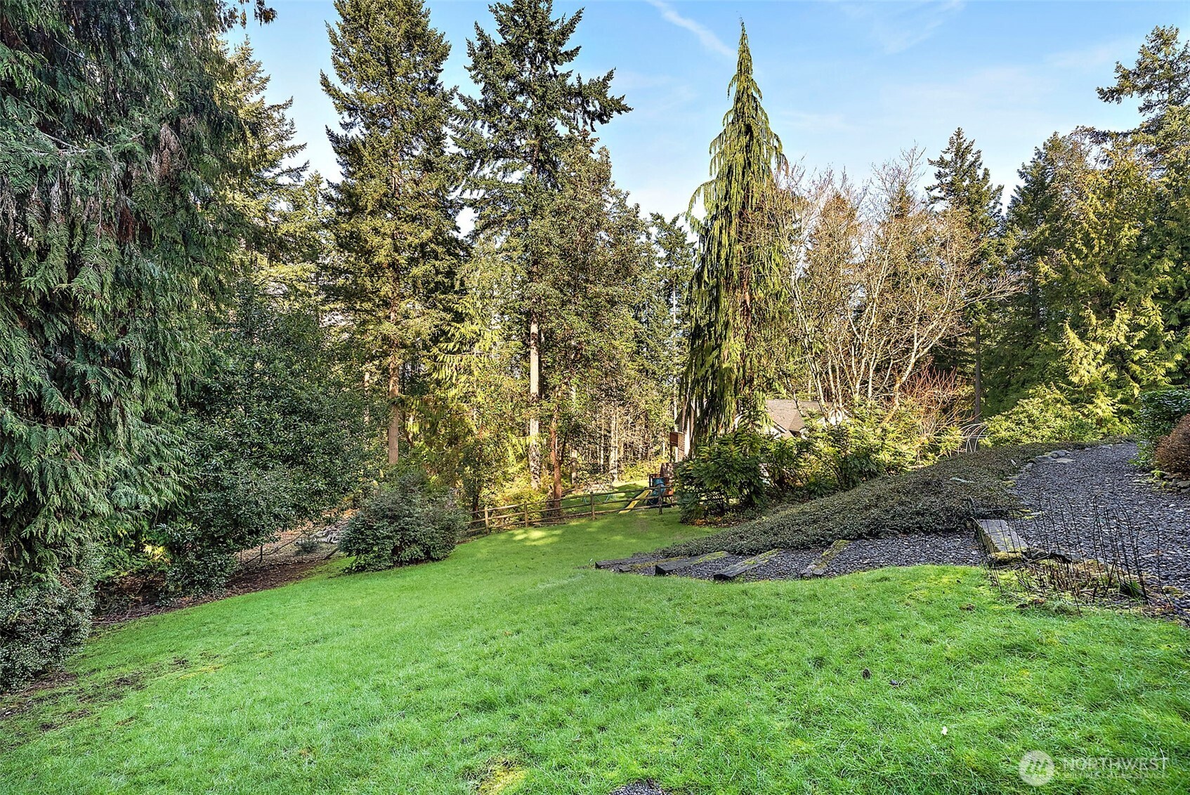7861 University Point Circle NE, Bremerton, WA 98311