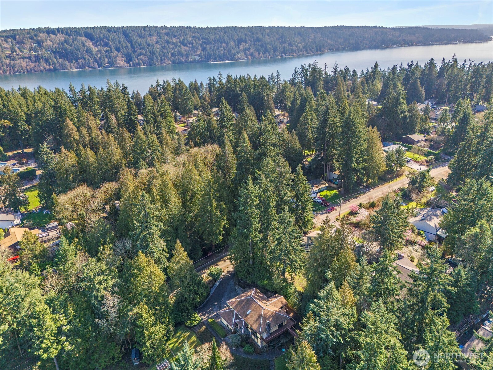 7861 University Point Circle NE, Bremerton, WA 98311