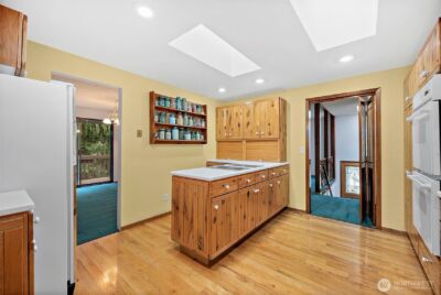 7861 University Point Circle NE, Bremerton, WA 98311 - Photo 8