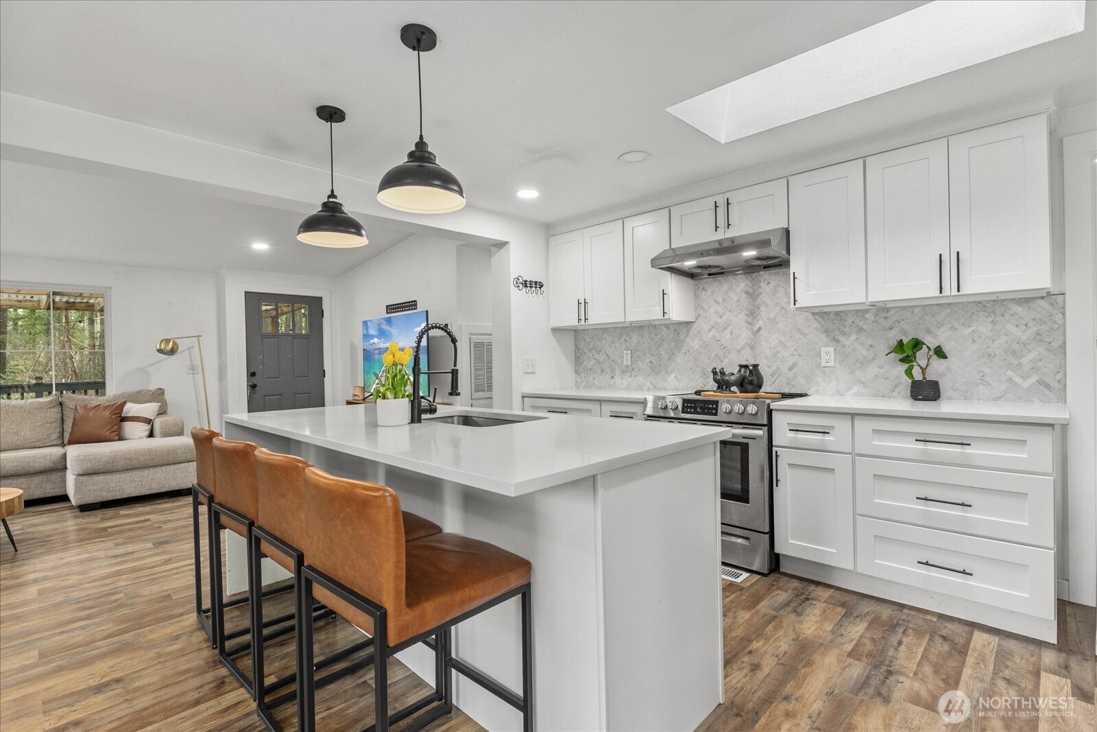 20609 SE 245th Place , Maple Valley, WA 98038