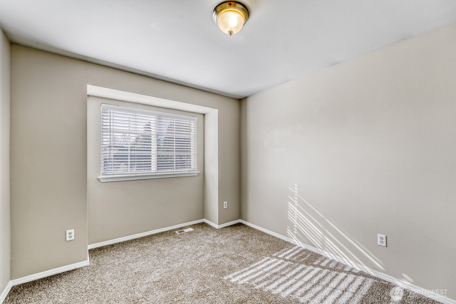 27910 227th Court SE, Maple Valley, WA 98038