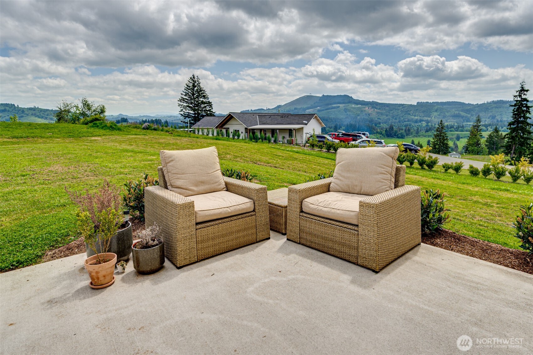 242 Cornerstone Lane , Woodland, WA 98674
