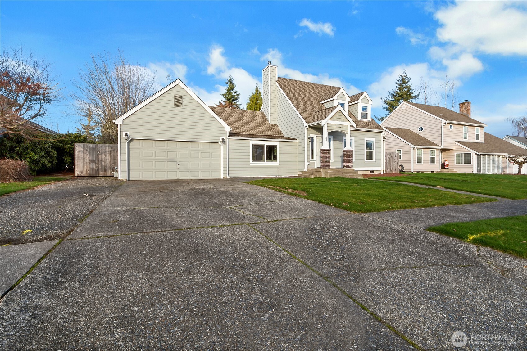 2881 Initial Avenue , Enumclaw, WA 98022