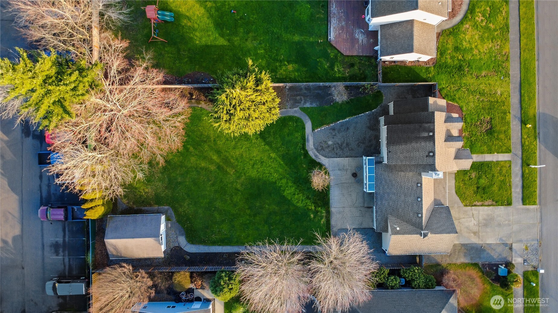 2881 Initial Avenue , Enumclaw, WA 98022