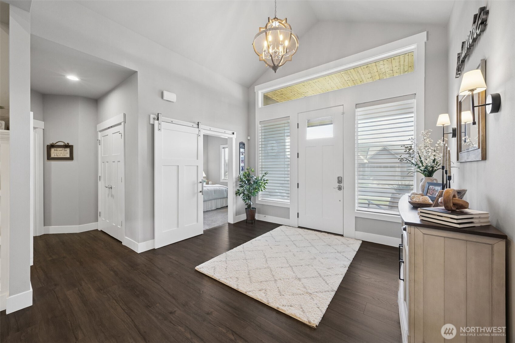 155 Mountain Crest Lane , Eatonville, WA 98328