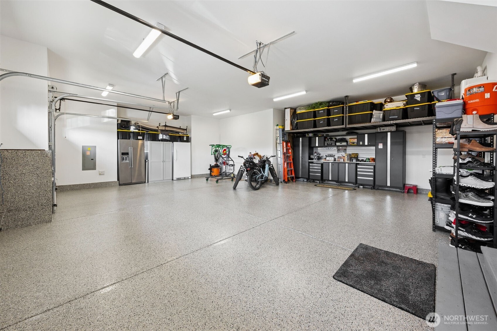 155 Mountain Crest Lane , Eatonville, WA 98328