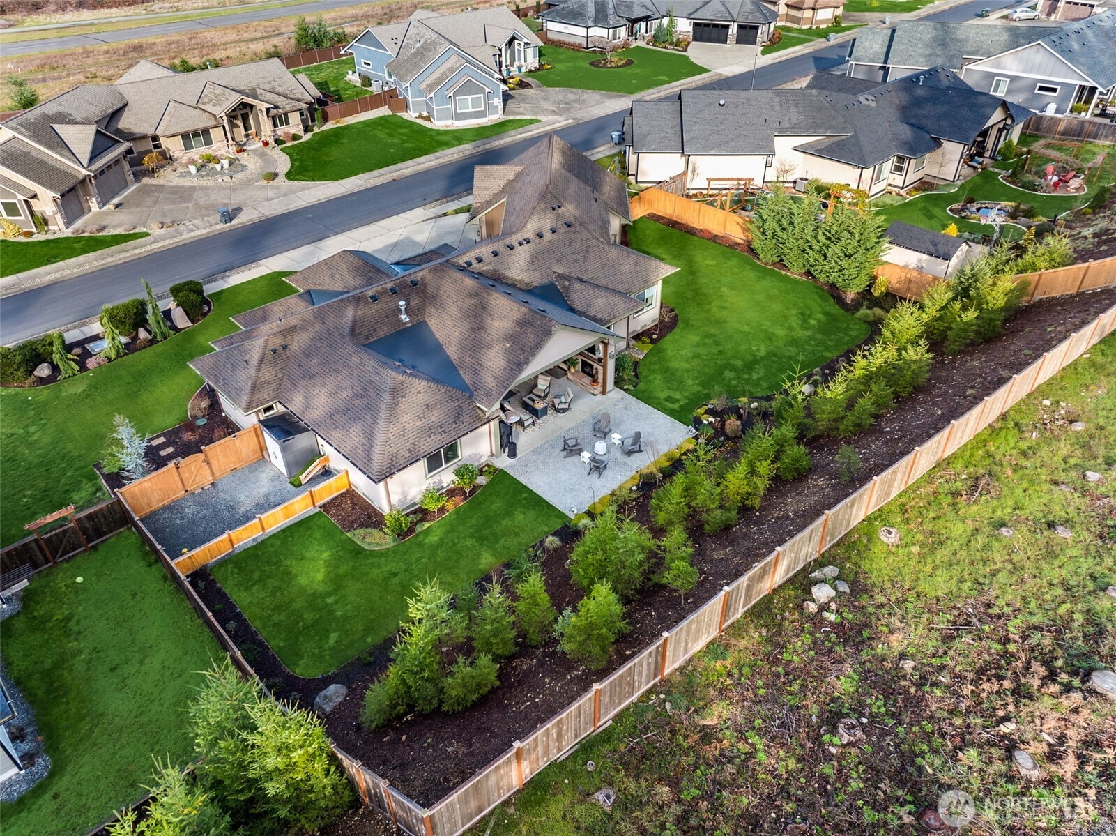 155 Mountain Crest Lane , Eatonville, WA 98328