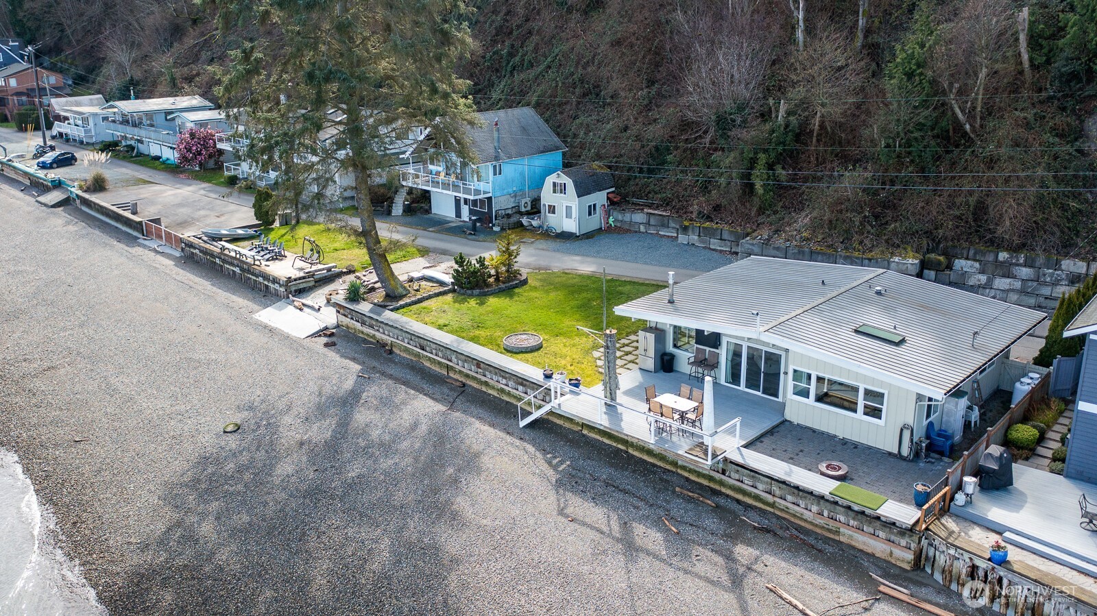 3187 Shoreline Drive , Camano Island, WA 98282