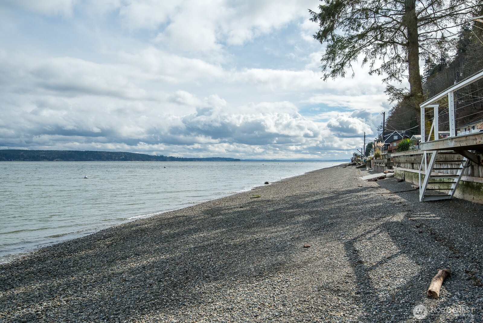 3187 Shoreline Drive , Camano Island, WA 98282