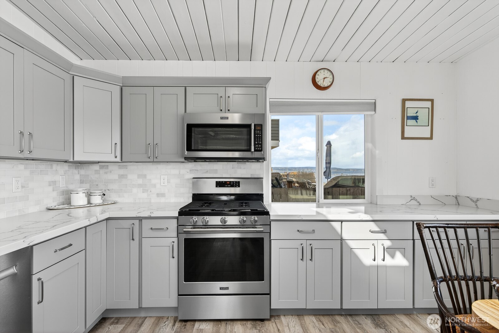3187 Shoreline Drive , Camano Island, WA 98282
