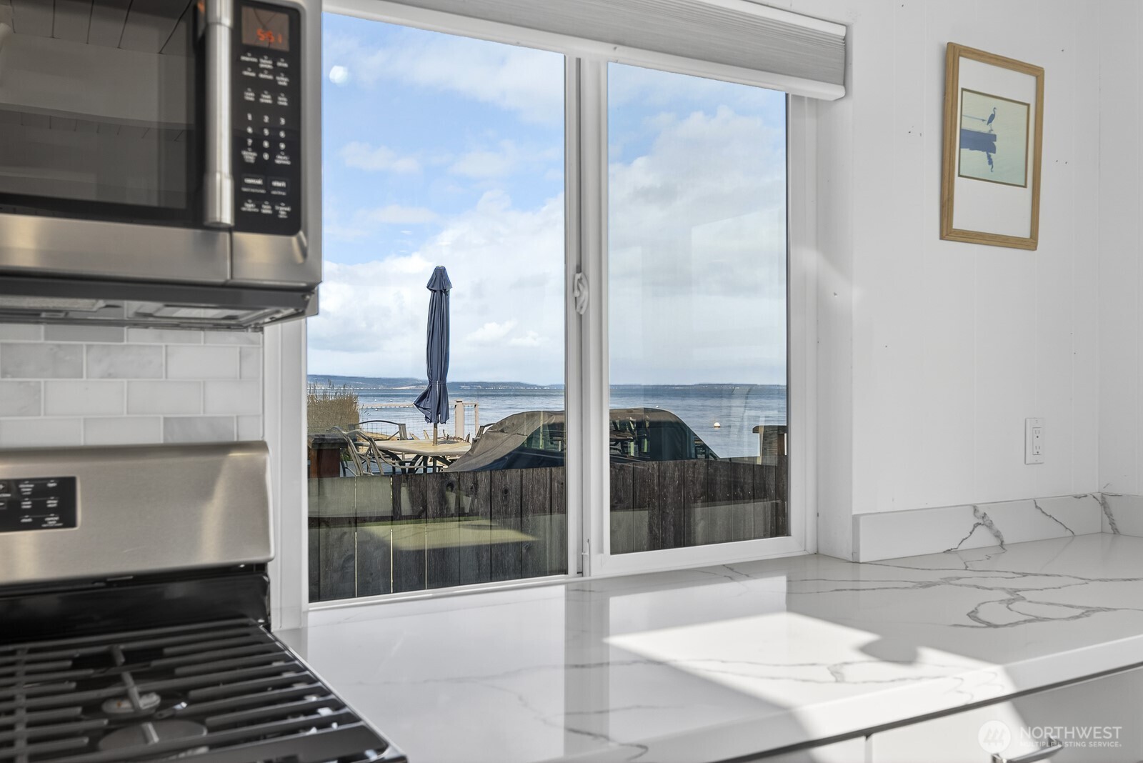 3187 Shoreline Drive , Camano Island, WA 98282