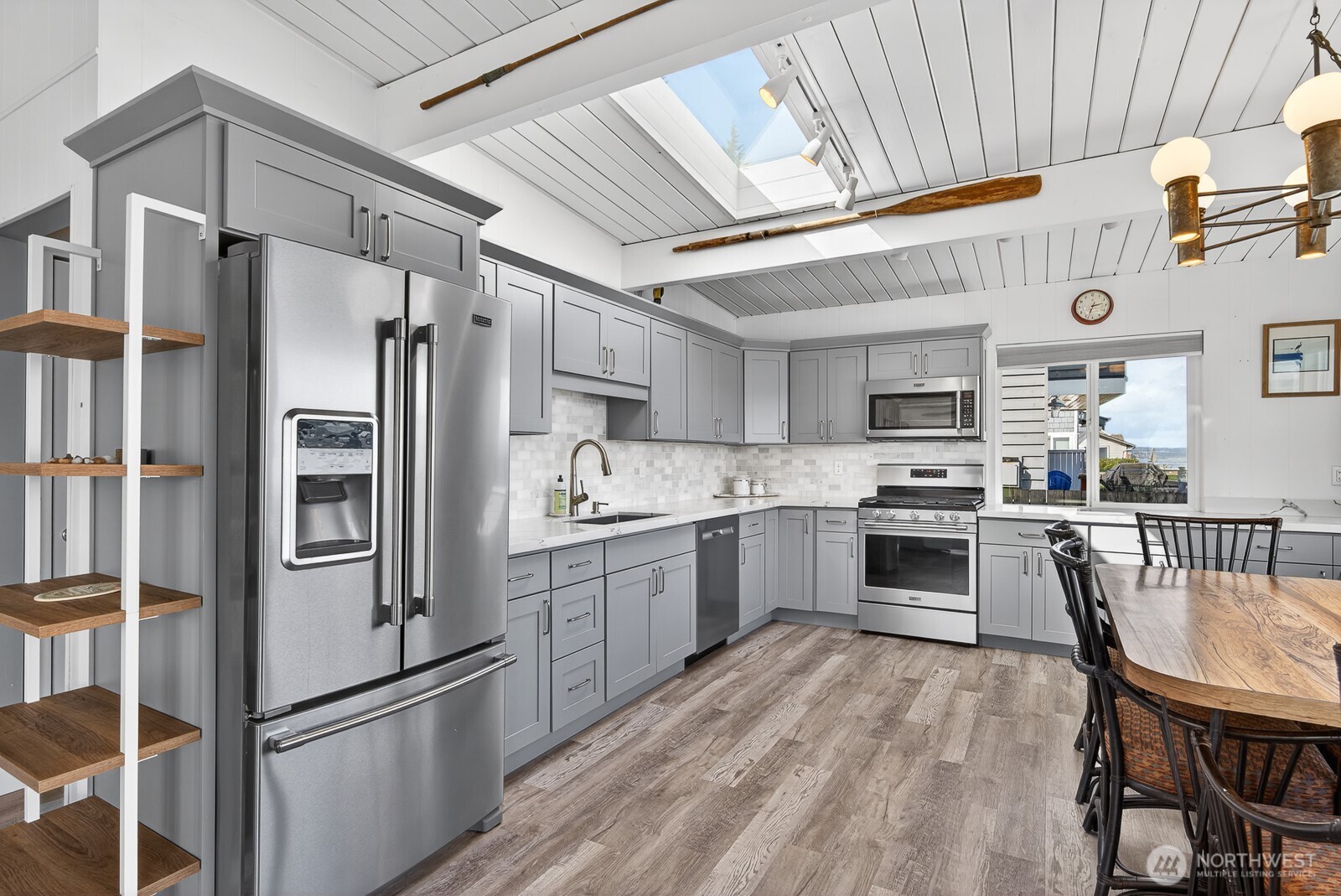 3187 Shoreline Drive , Camano Island, WA 98282