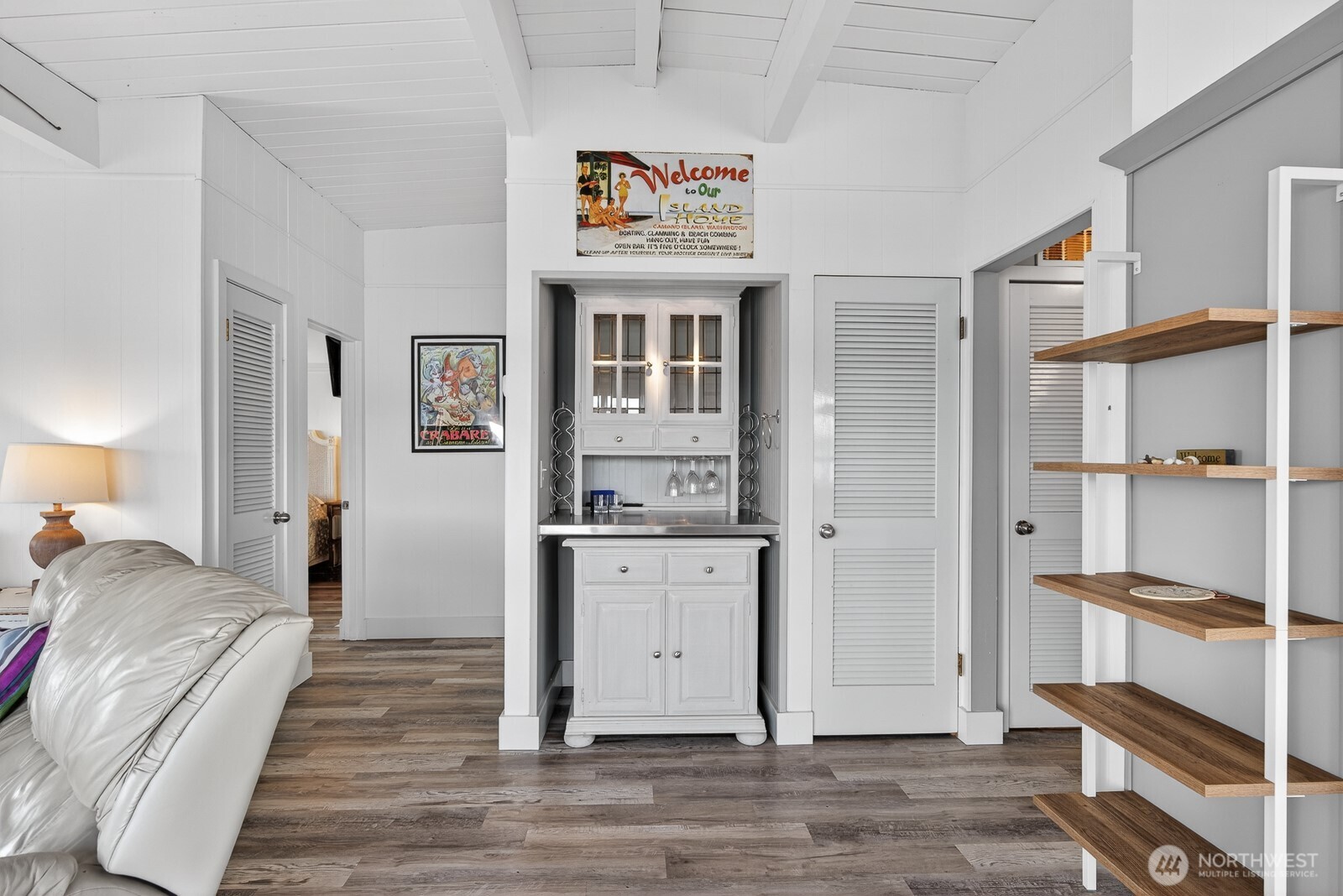 3187 Shoreline Drive , Camano Island, WA 98282