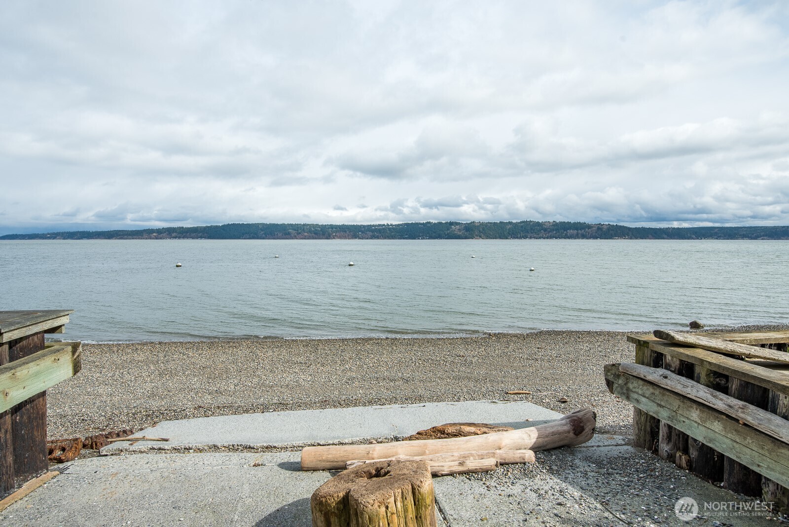 3187 Shoreline Drive , Camano Island, WA 98282