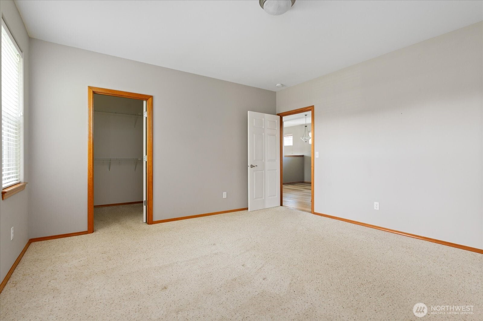 1611 SW Vanguard Street , Oak Harbor, WA 98277