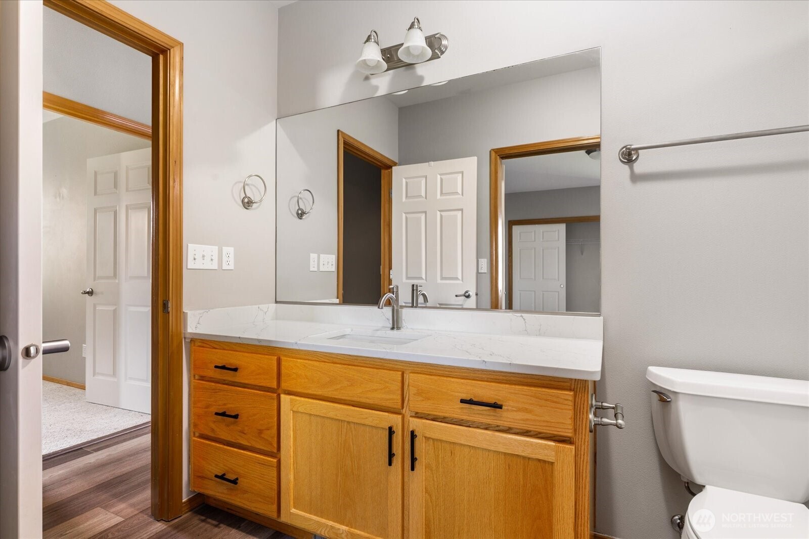 1611 SW Vanguard Street , Oak Harbor, WA 98277