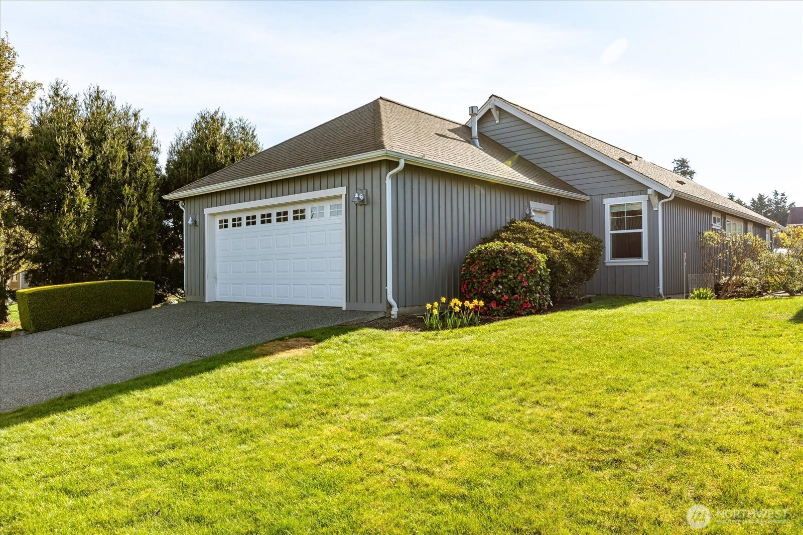 1611 SW Vanguard Street , Oak Harbor, WA 98277