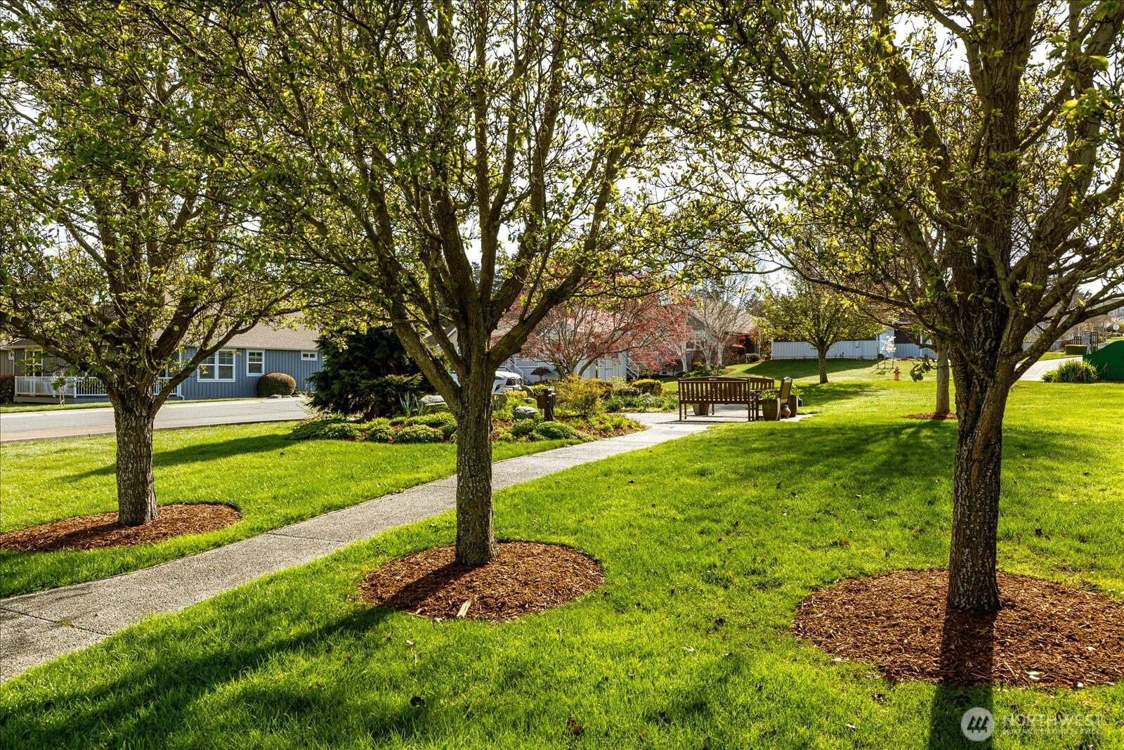 1611 SW Vanguard Street , Oak Harbor, WA 98277