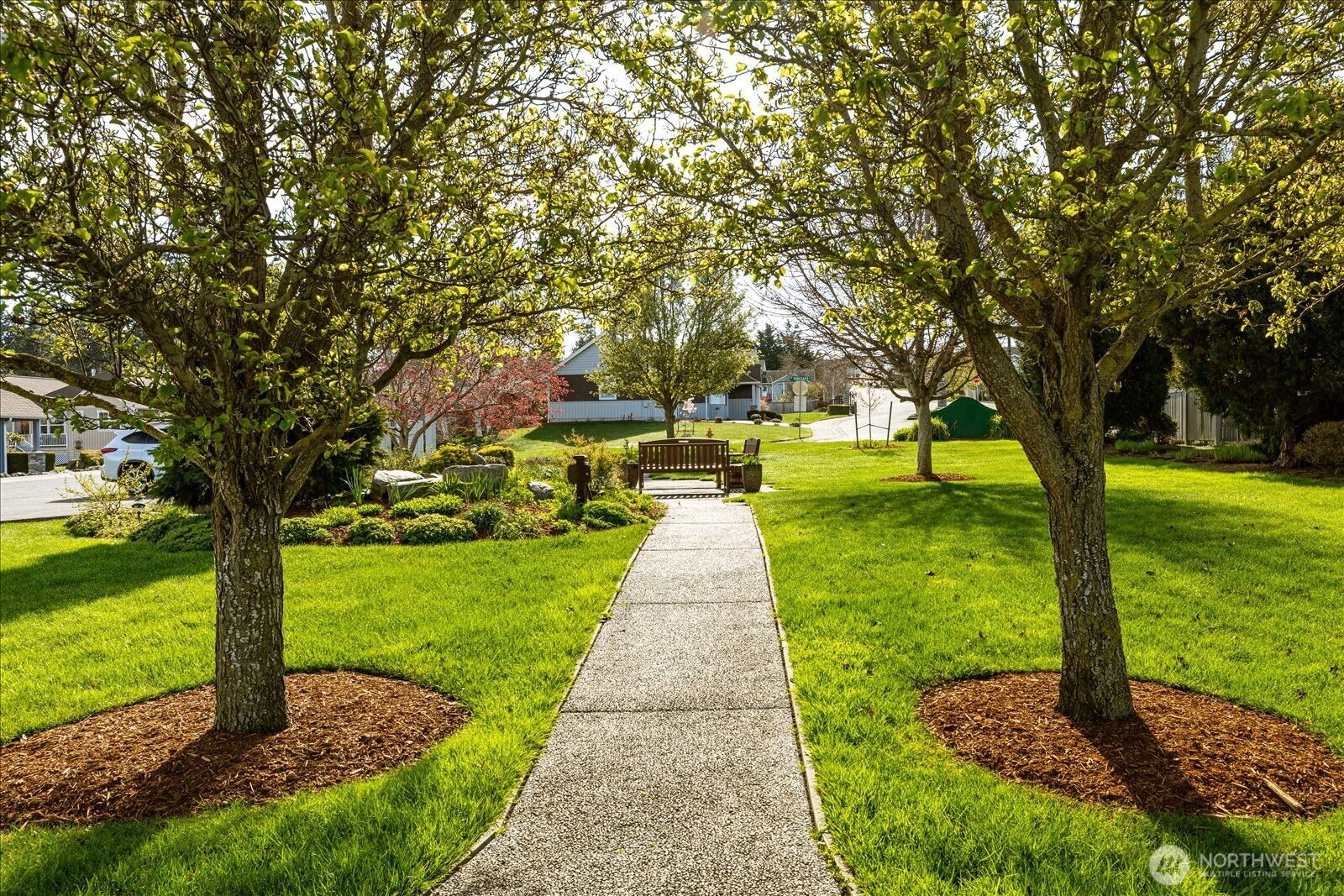 1611 SW Vanguard Street , Oak Harbor, WA 98277