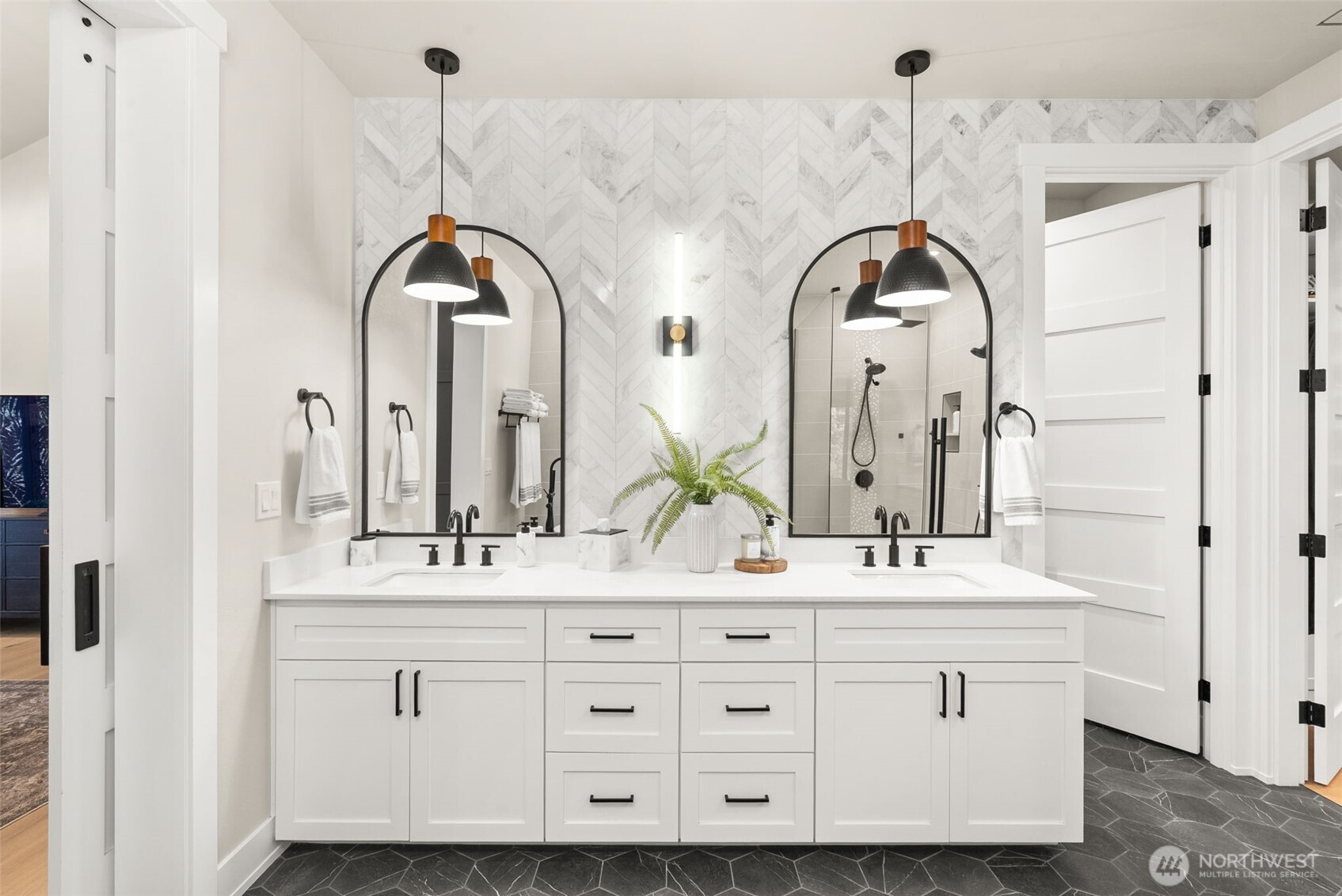 5111 57th Avenue NW, Gig Harbor, WA 98335-7385