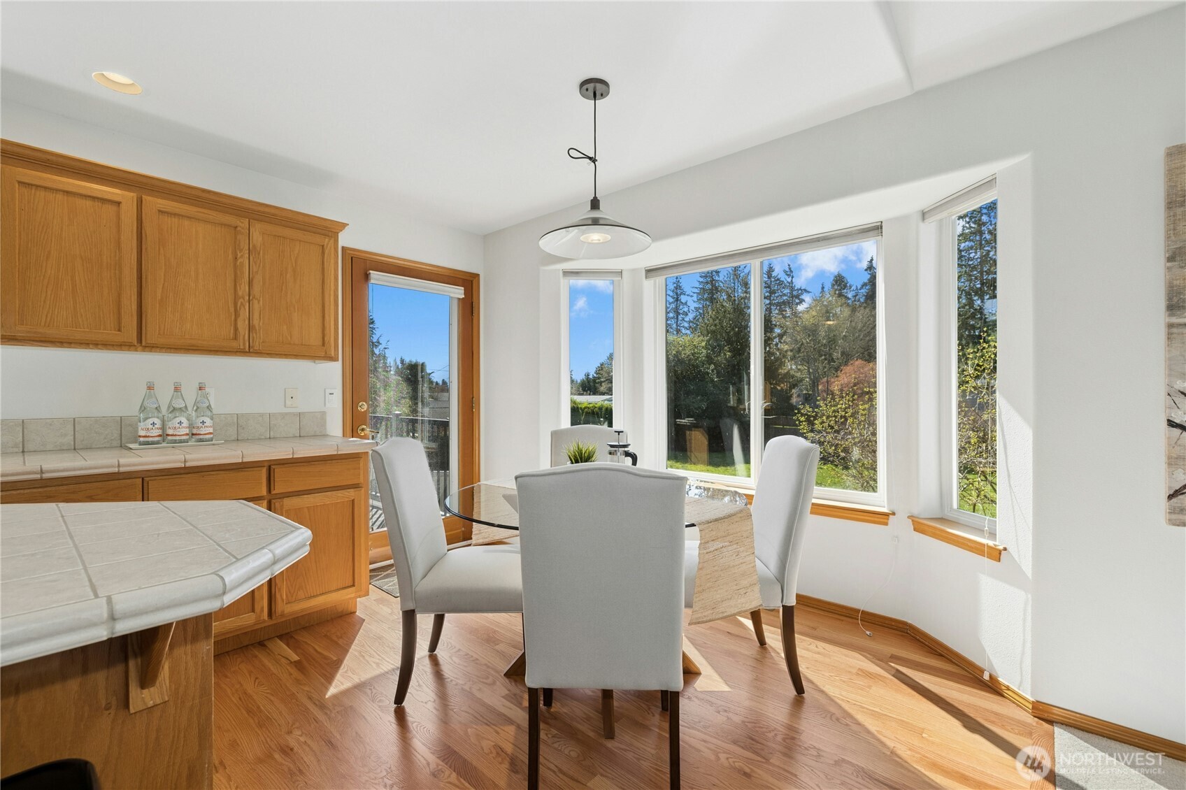 21808 87th Place W, Edmonds, WA 98026