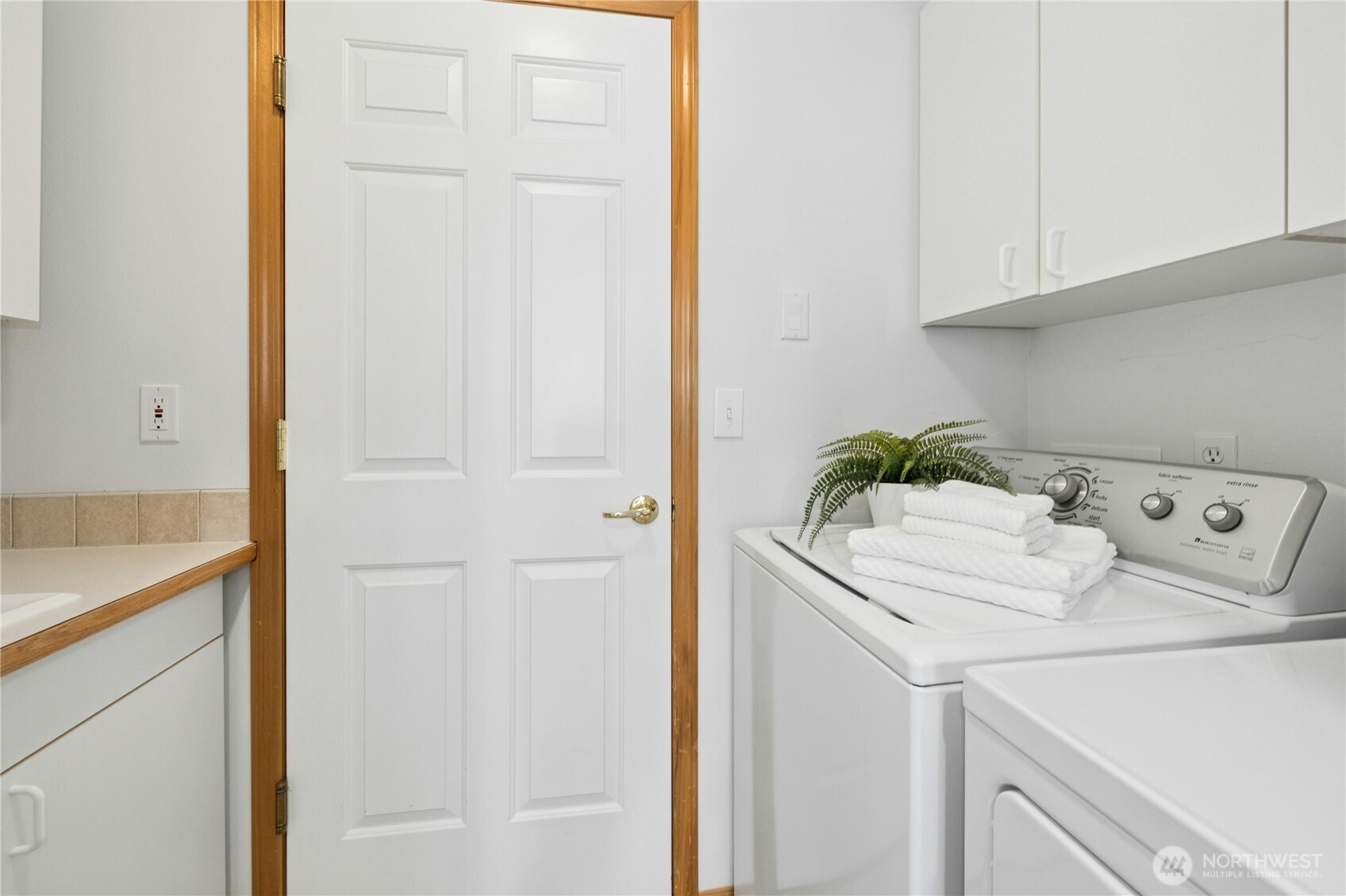 21808 87th Place W, Edmonds, WA 98026