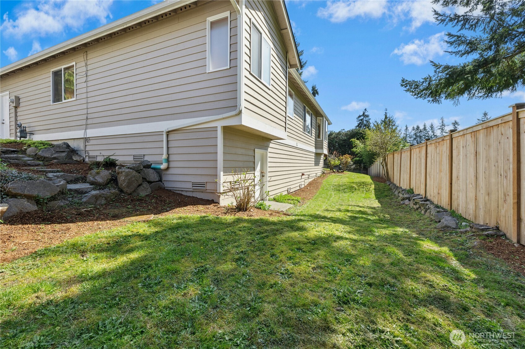 21808 87th Place W, Edmonds, WA 98026
