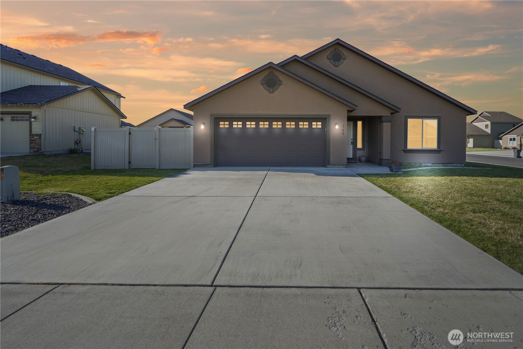 706 7th Avenue NE, Ephrata, WA 98823