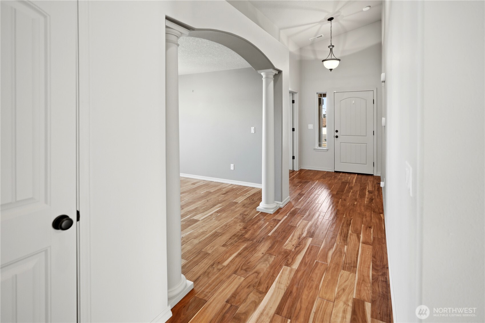 706 7th Avenue NE, Ephrata, WA 98823