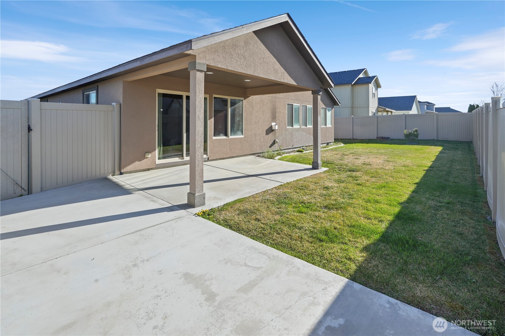 706 7th Avenue NE, Ephrata, WA 98823