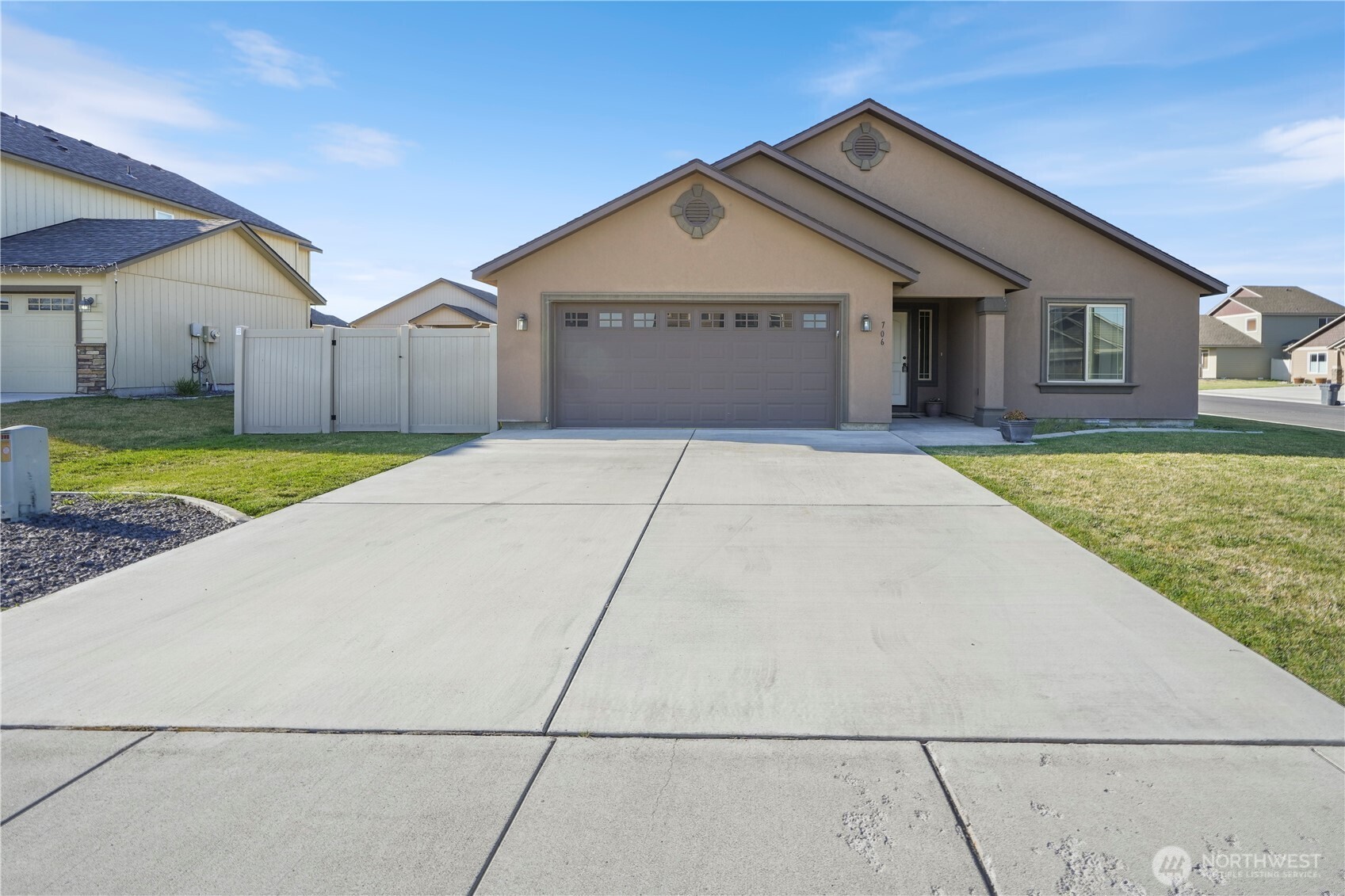 706 7th Avenue NE, Ephrata, WA 98823