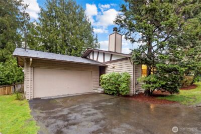 6822 NE 153rd Pl , Kenmore, WA 98028