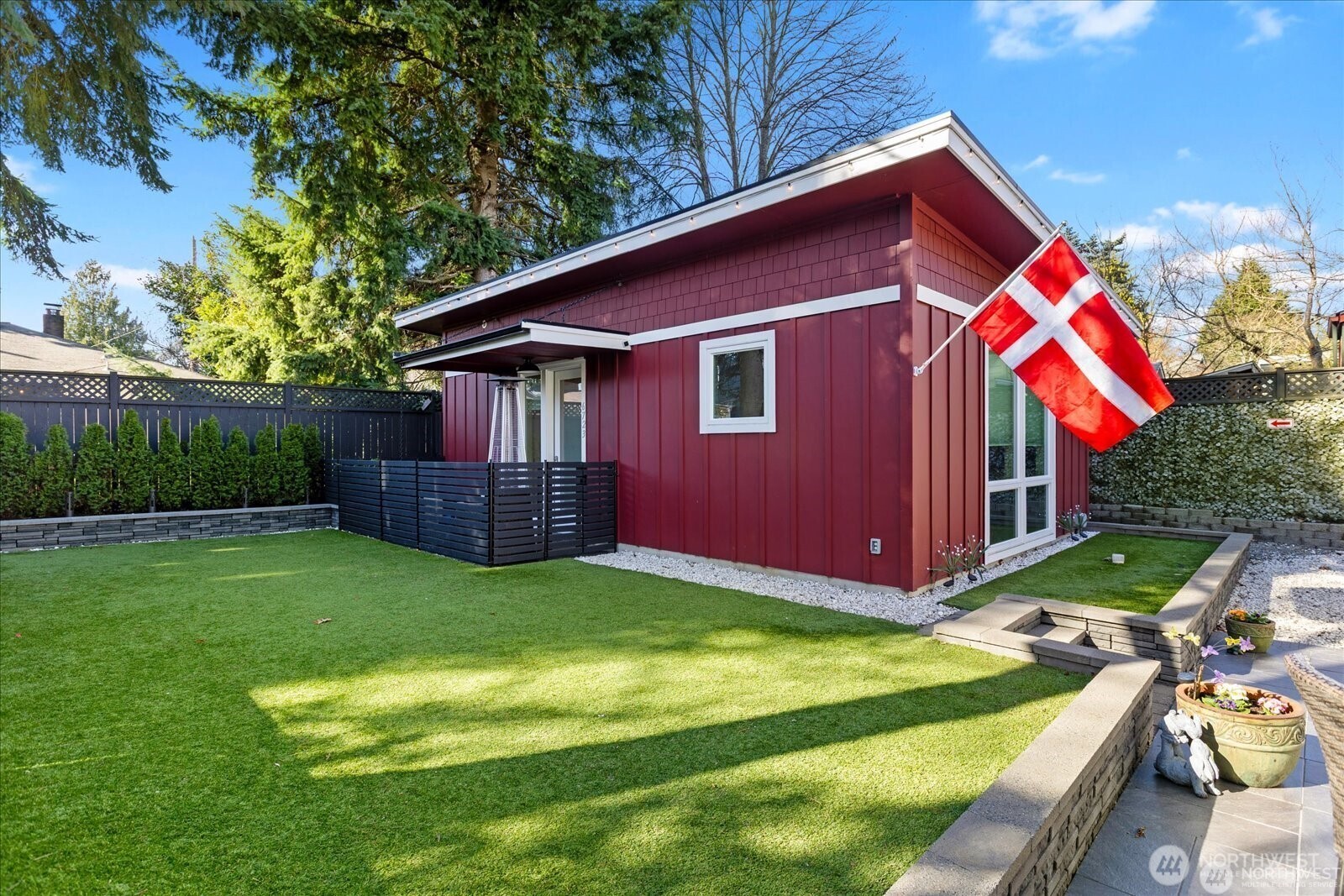 6721 22nd Avenue NW, Seattle, WA 98117