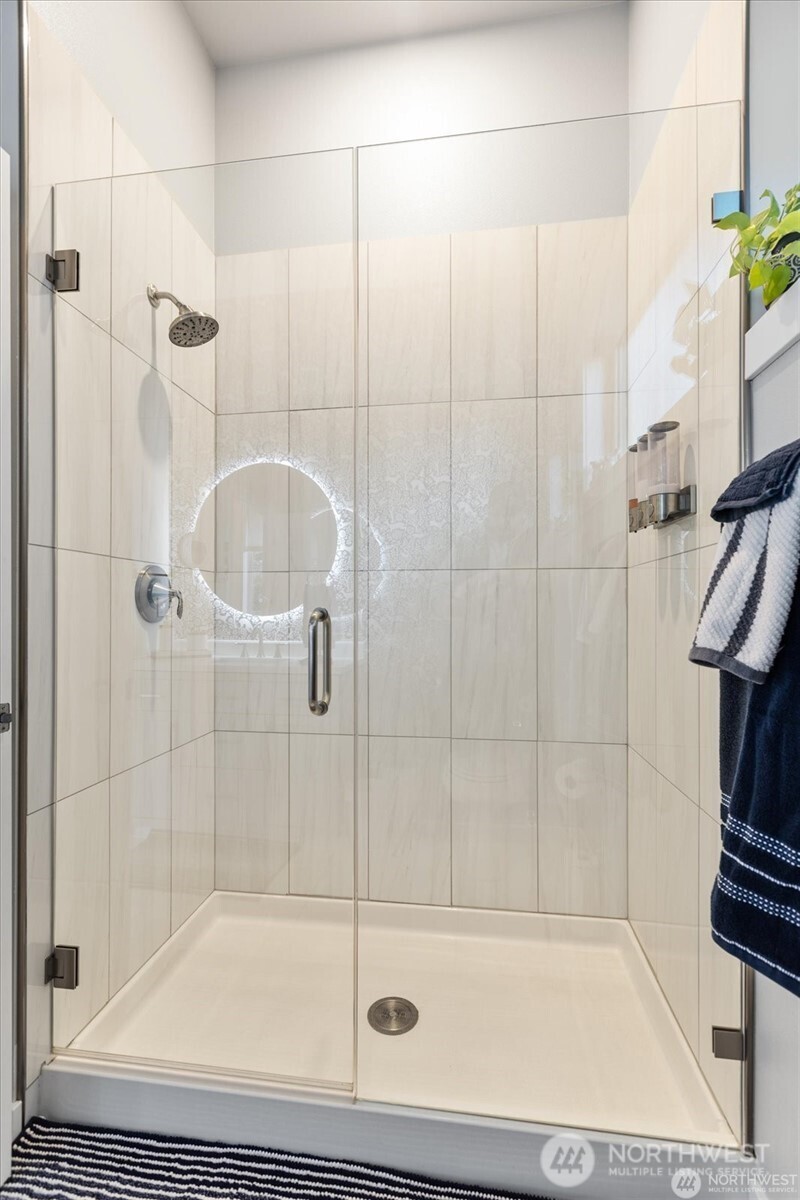 6721 22nd Avenue NW, Seattle, WA 98117