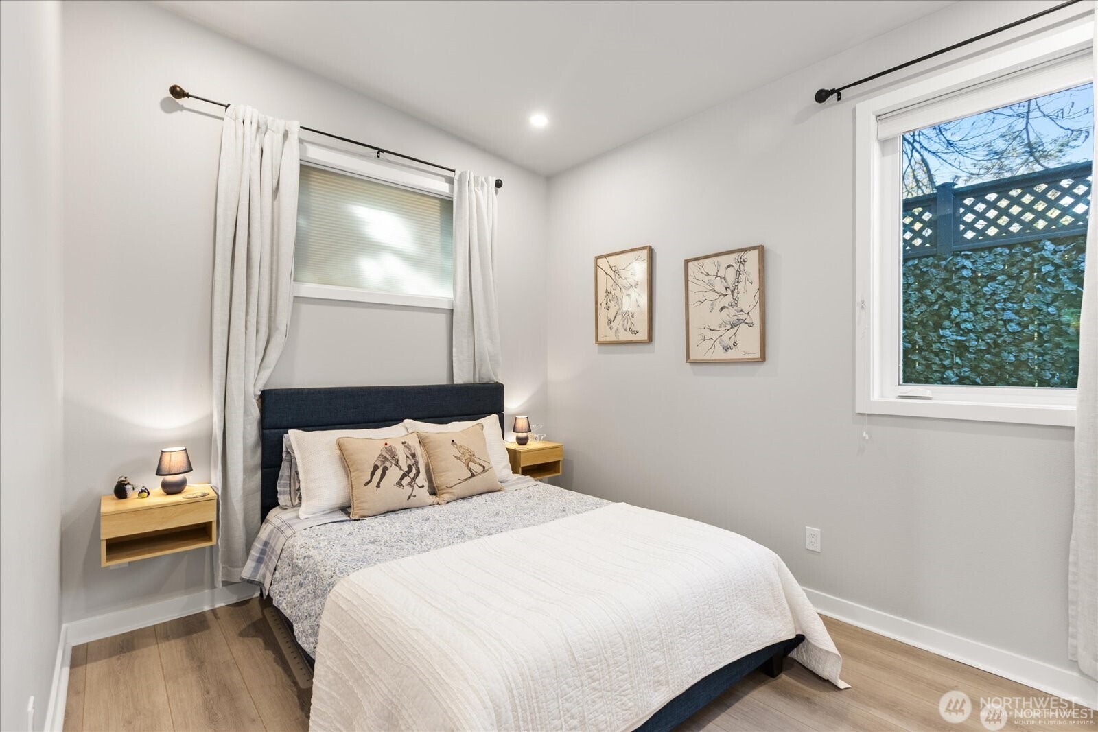 6721 22nd Avenue NW, Seattle, WA 98117