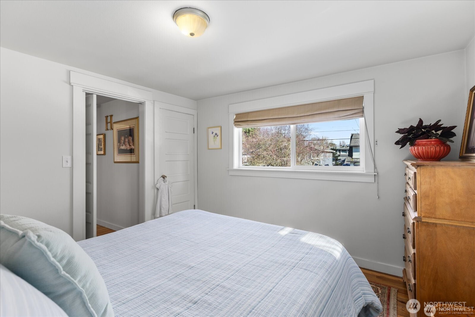 6721 22nd Avenue NW, Seattle, WA 98117