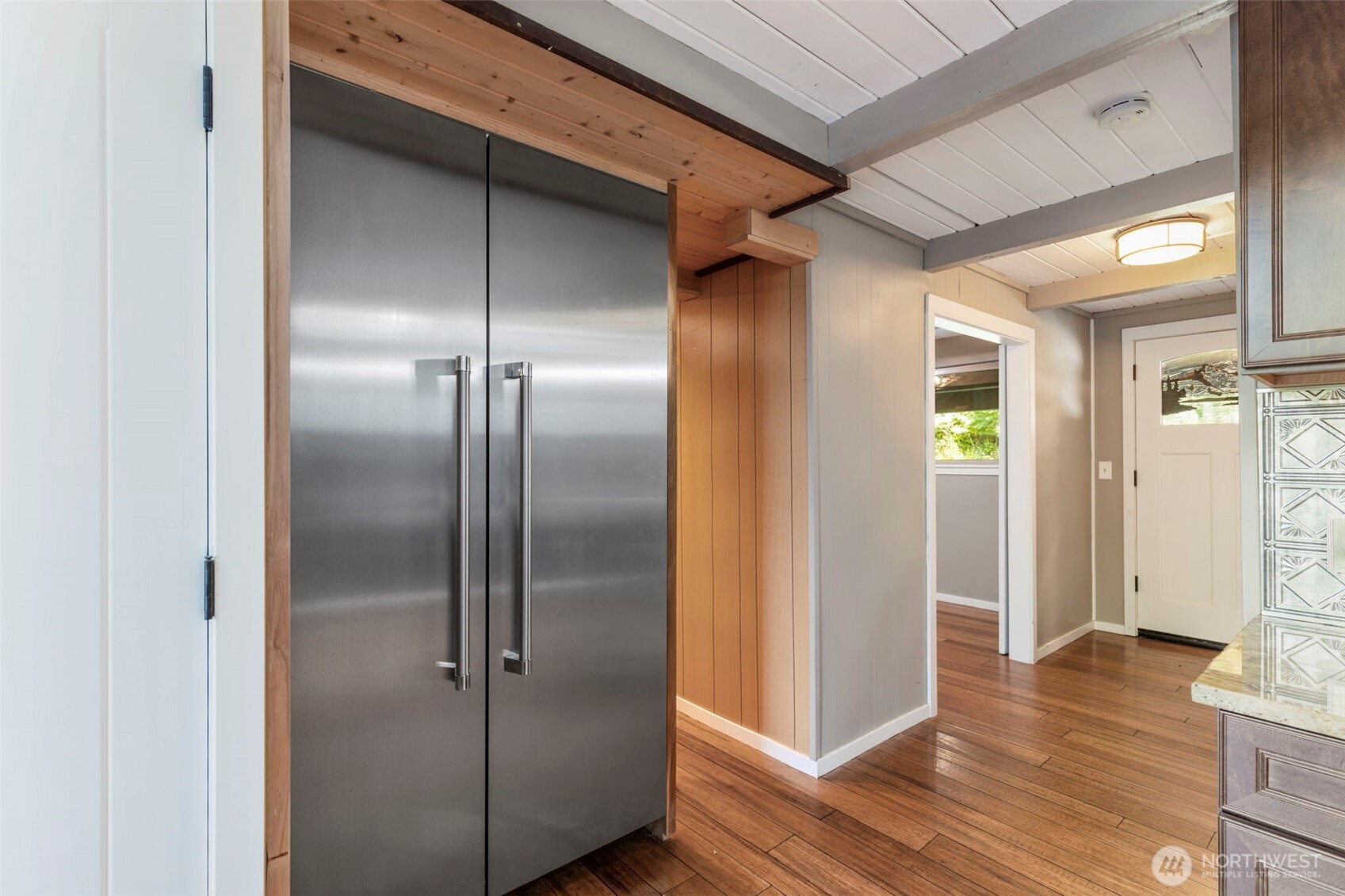 12995 Lake Shore Drive NW, Poulsbo, WA 98370