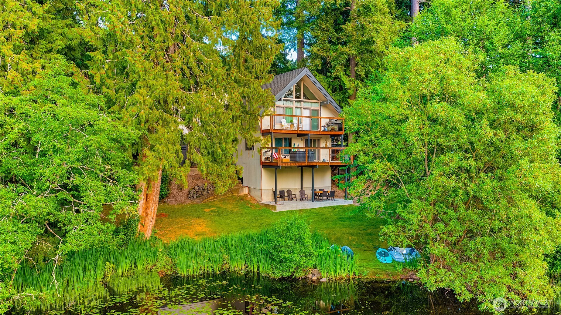 12995 Lake Shore Drive NW, Poulsbo, WA 98370