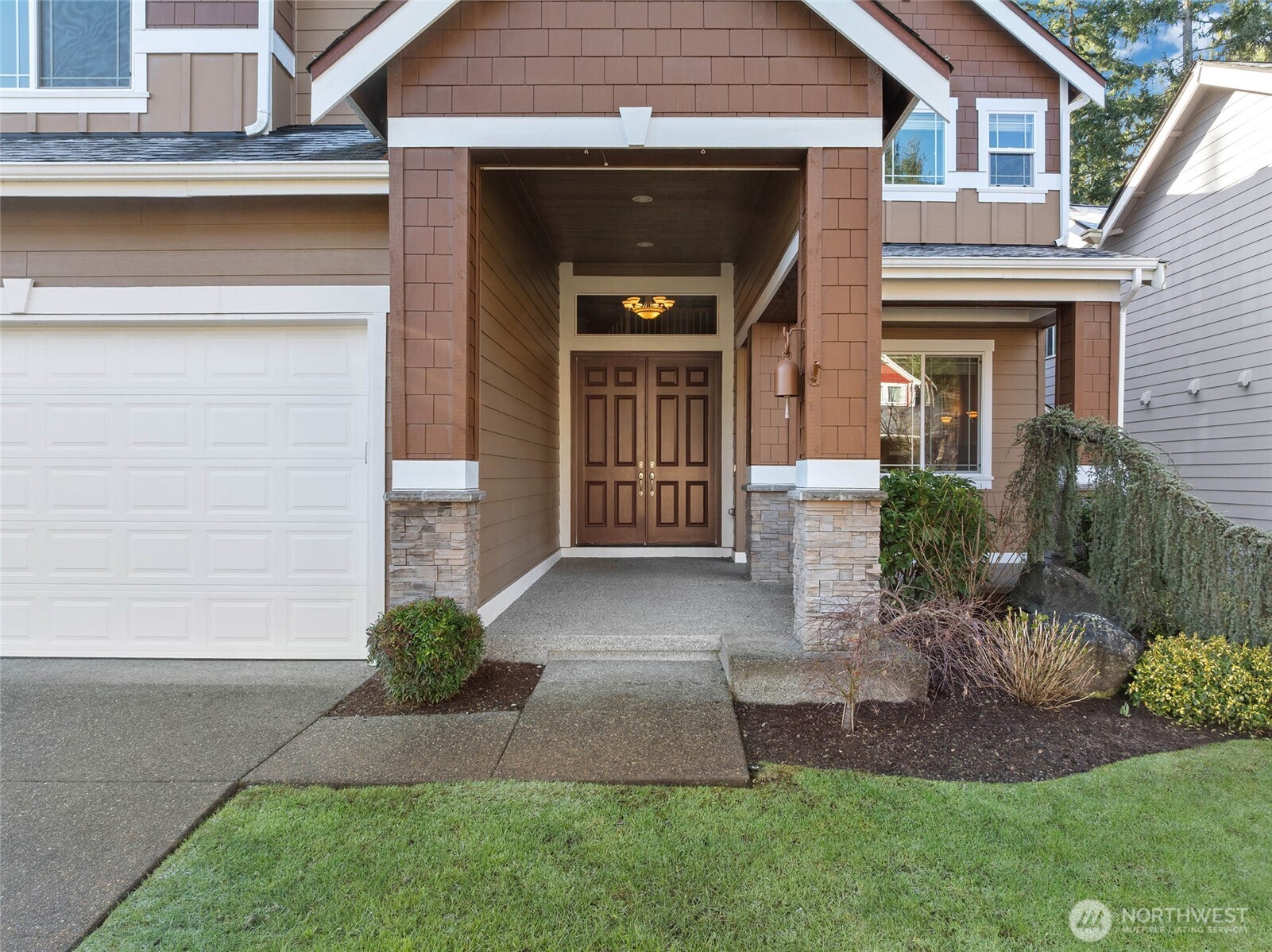 3907 Cameron Drive NE, Lacey, WA 98516