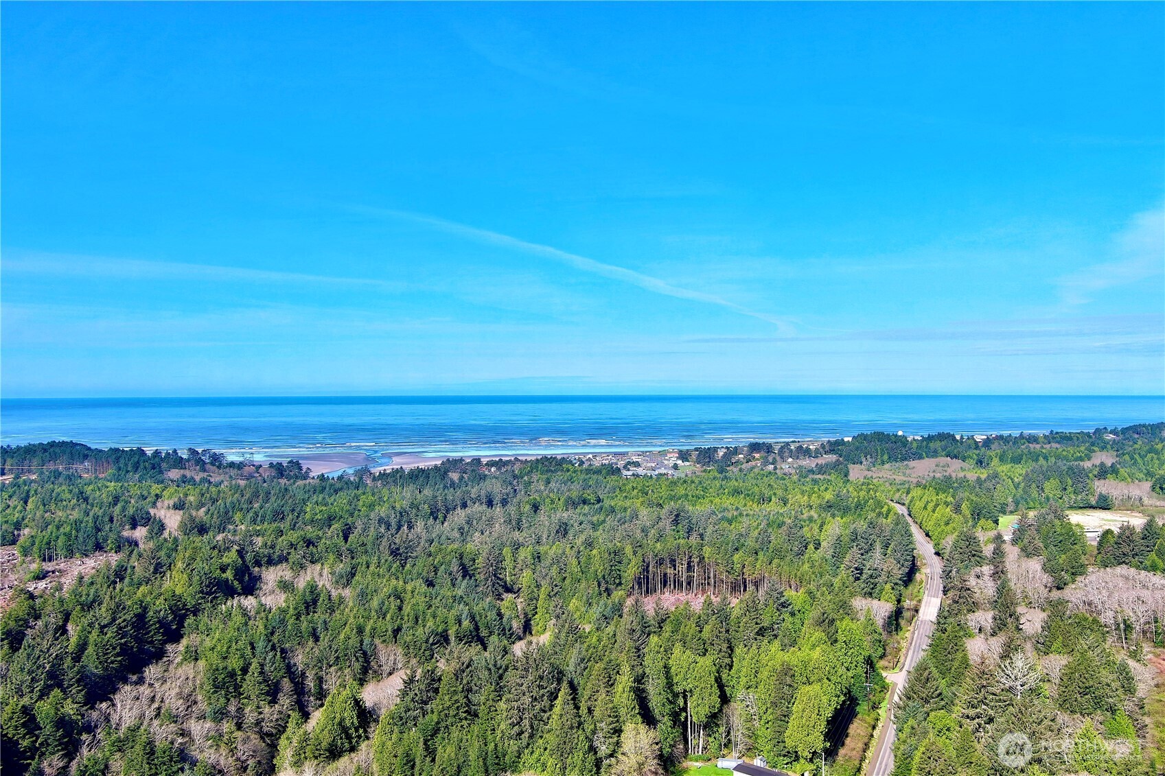 31 Ocean Beach Road , Pacific Beach, WA 98571