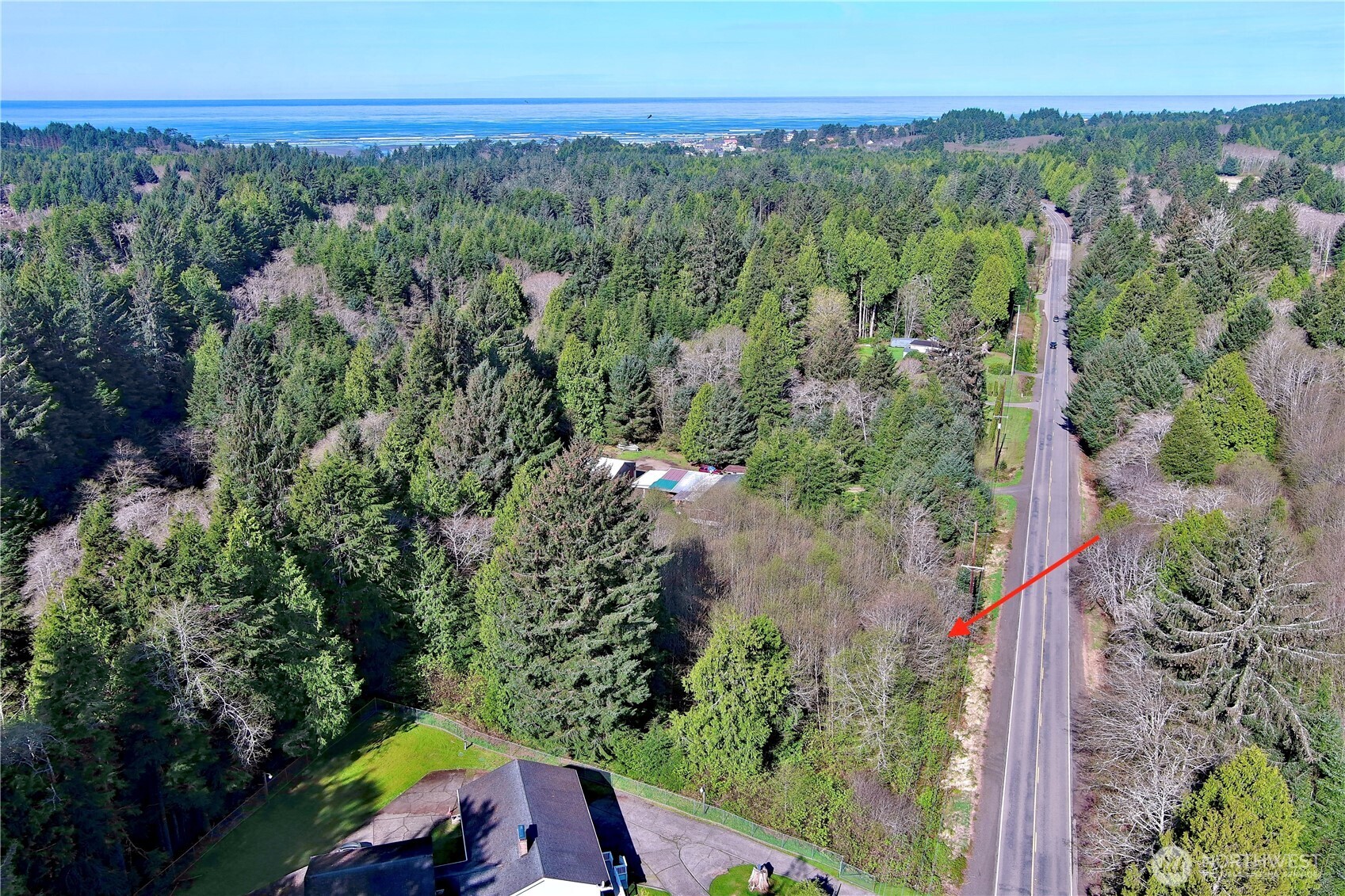 31 Ocean Beach Road , Pacific Beach, WA 98571