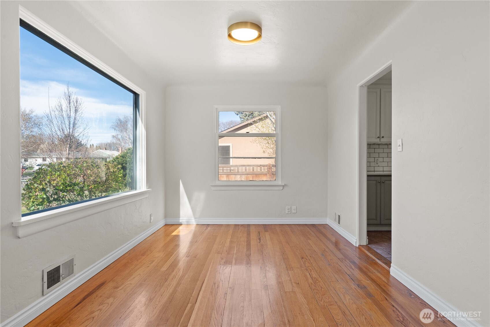 222 D Street SW, Ephrata, WA 98823