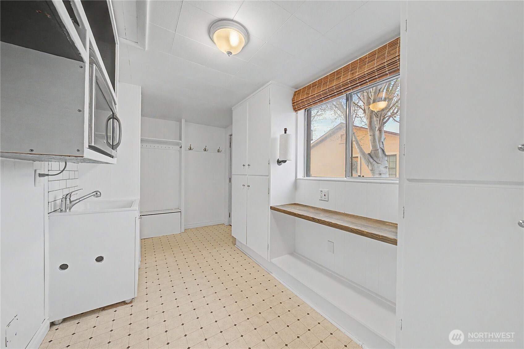 222 D Street SW, Ephrata, WA 98823