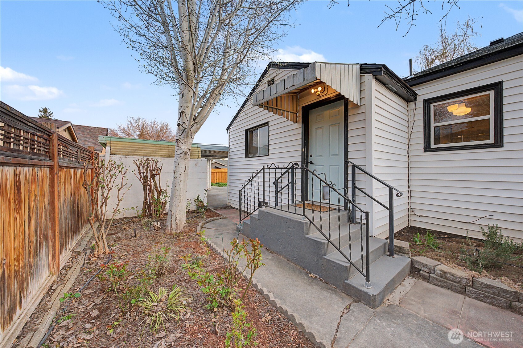 222 D Street SW, Ephrata, WA 98823