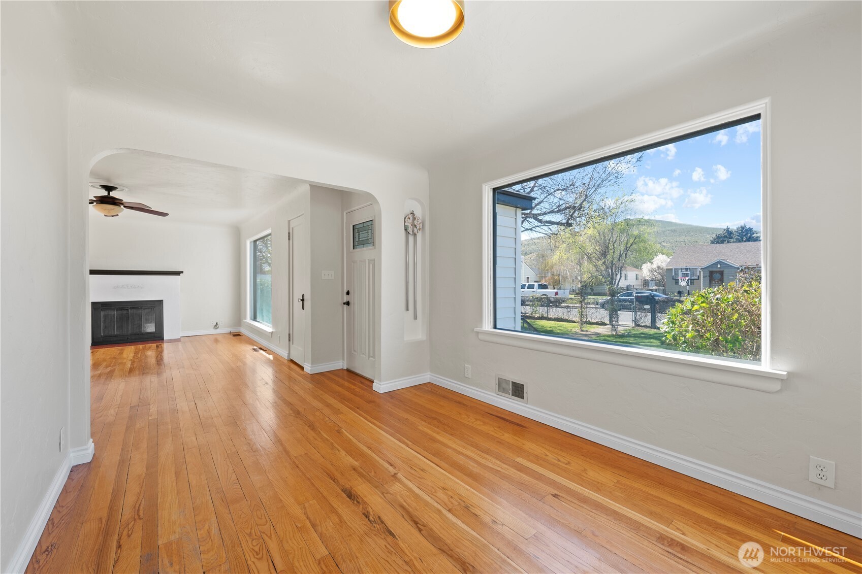 222 D Street SW, Ephrata, WA 98823