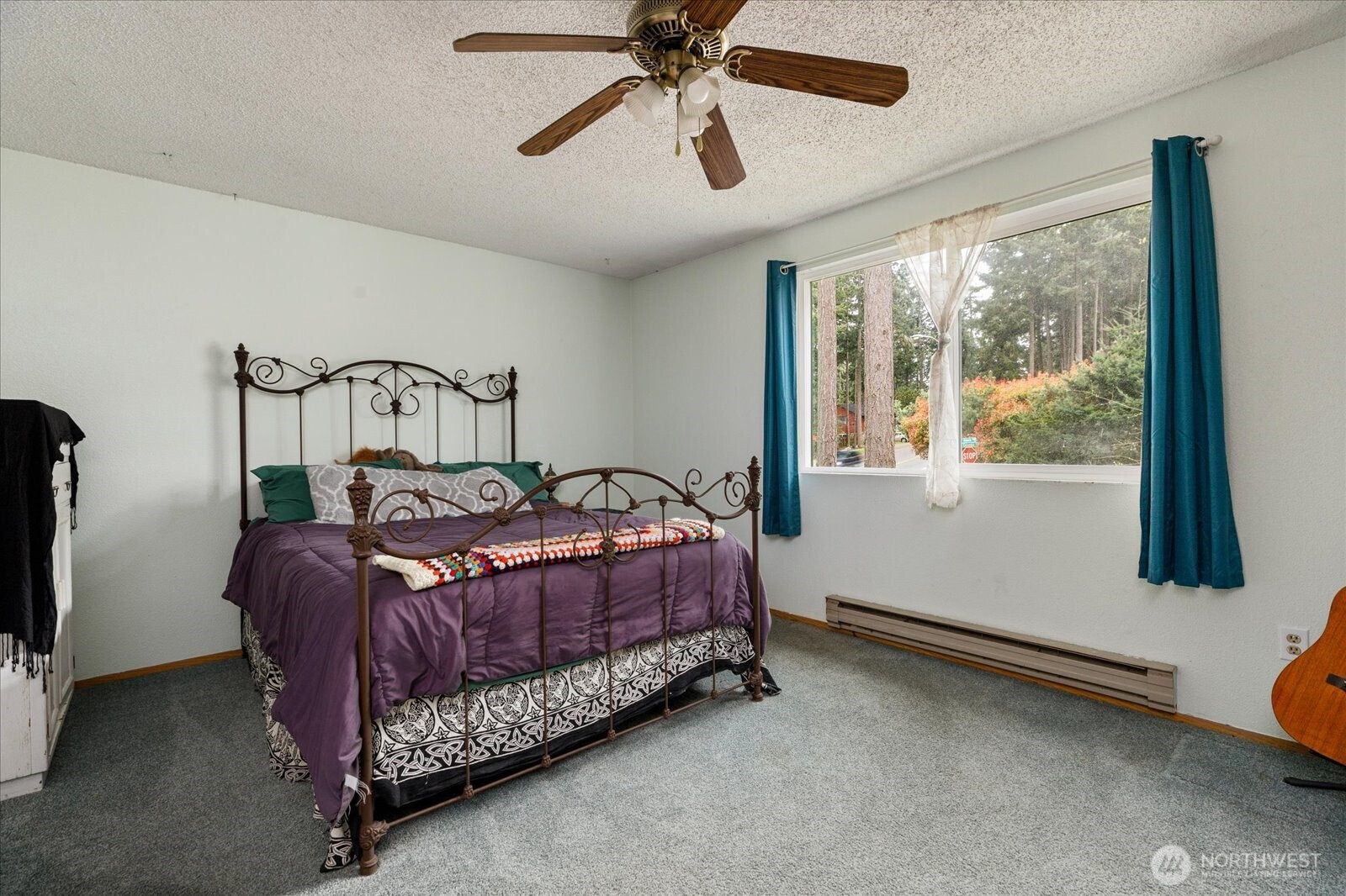 690 NW Atalanta Way #B1, Oak Harbor, WA 98277