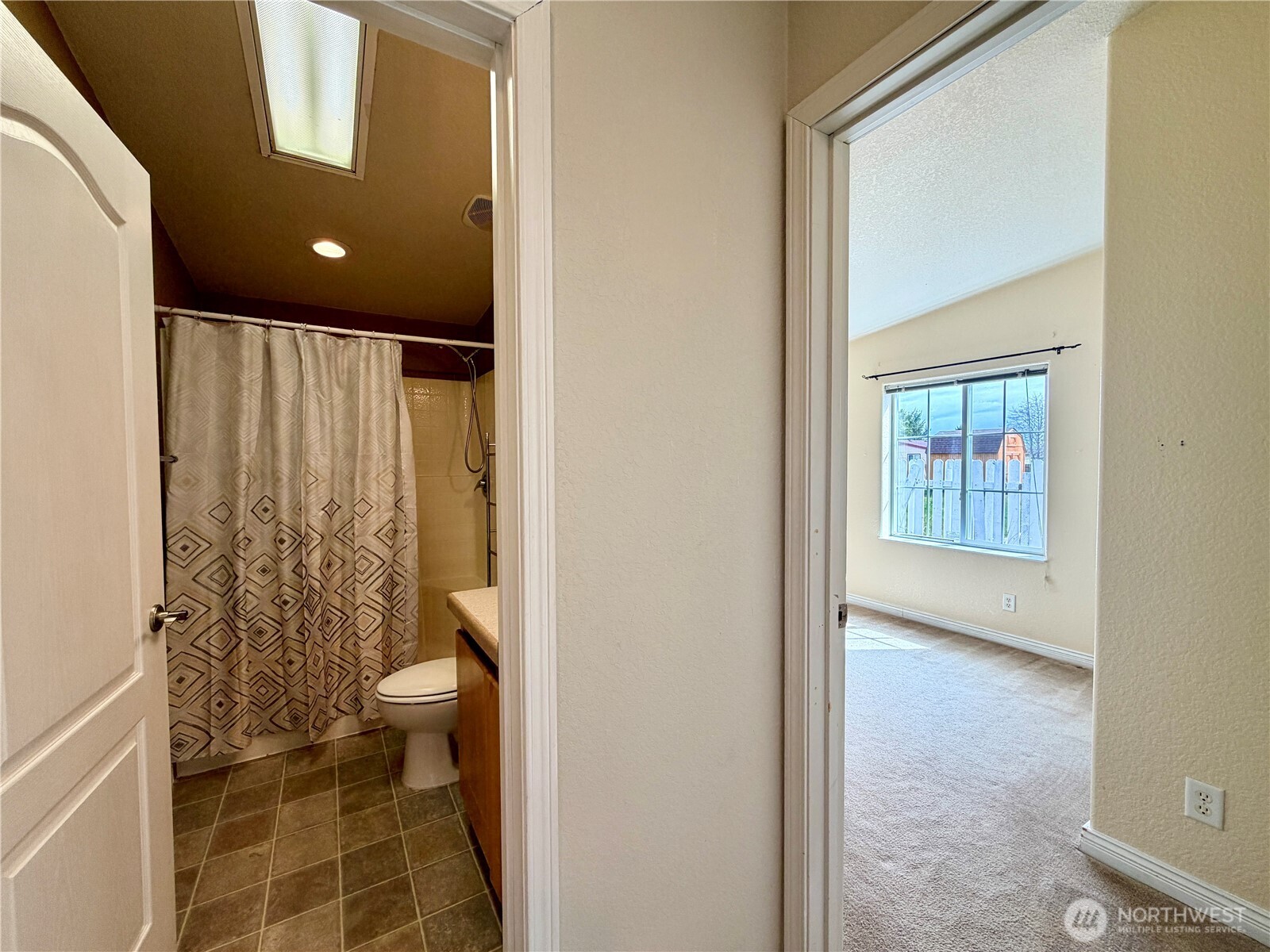 620 Chenois Avenue NE, Ocean Shores, WA 98569